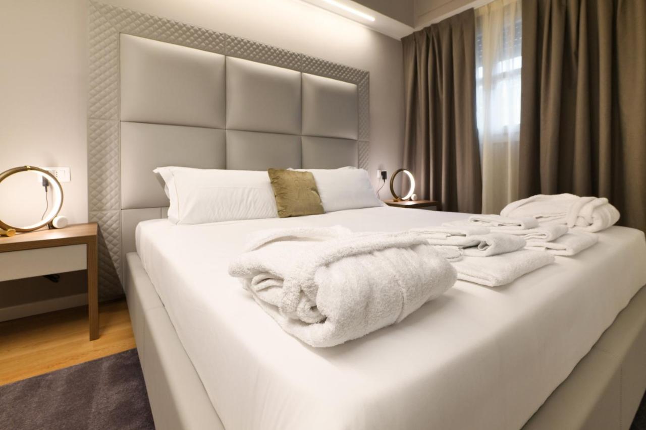 Prestige Boutique Aparthotel -Piazza Duomo Milánó Kültér fotó